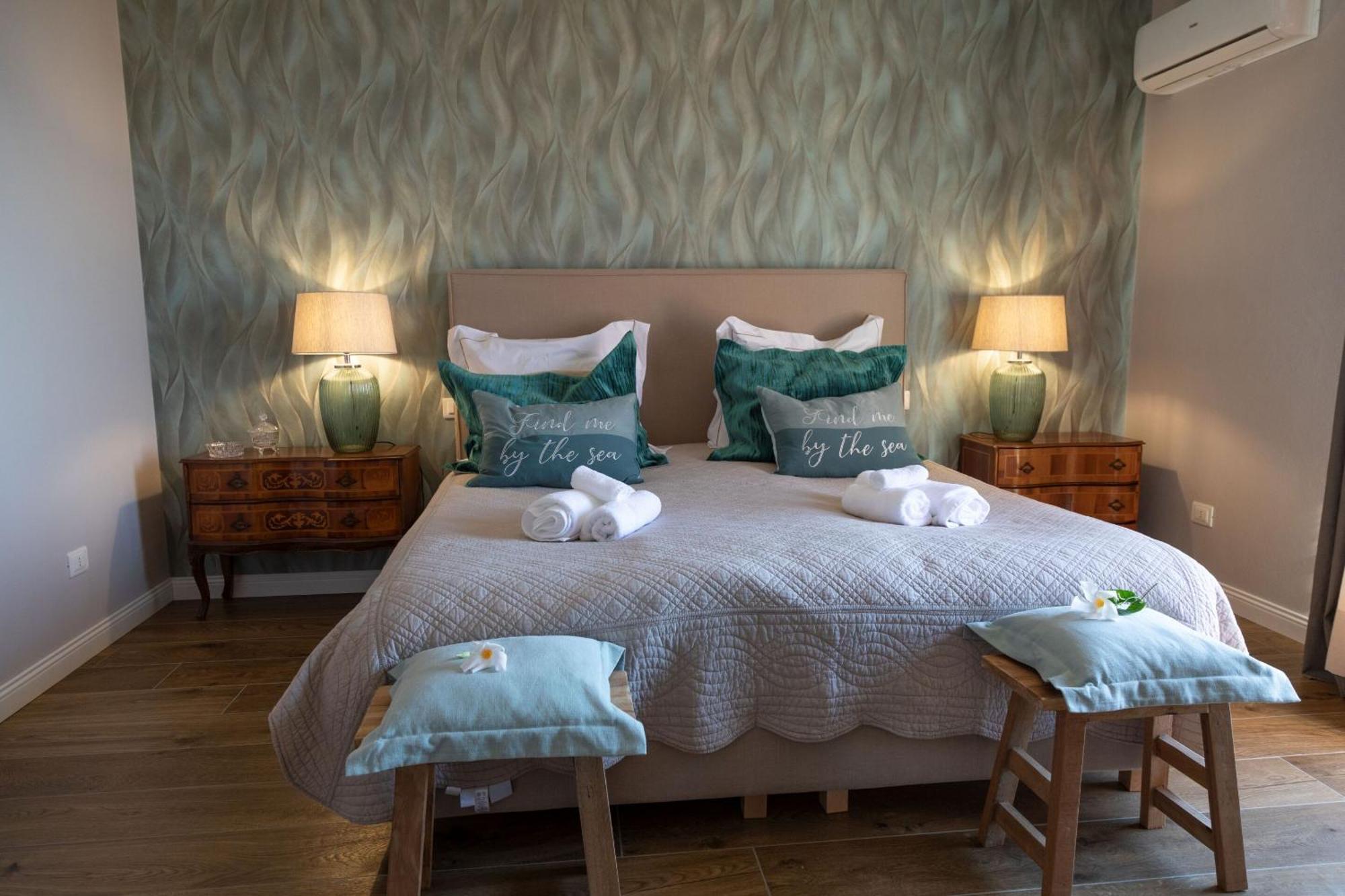 La Pastorella Boutique Hotel Маера Номер фото