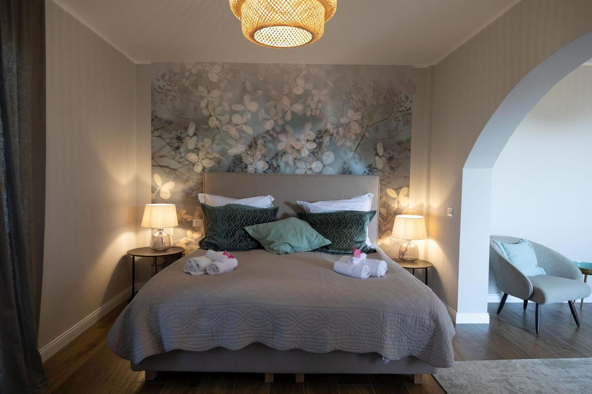 La Pastorella Boutique Hotel Маера Номер фото