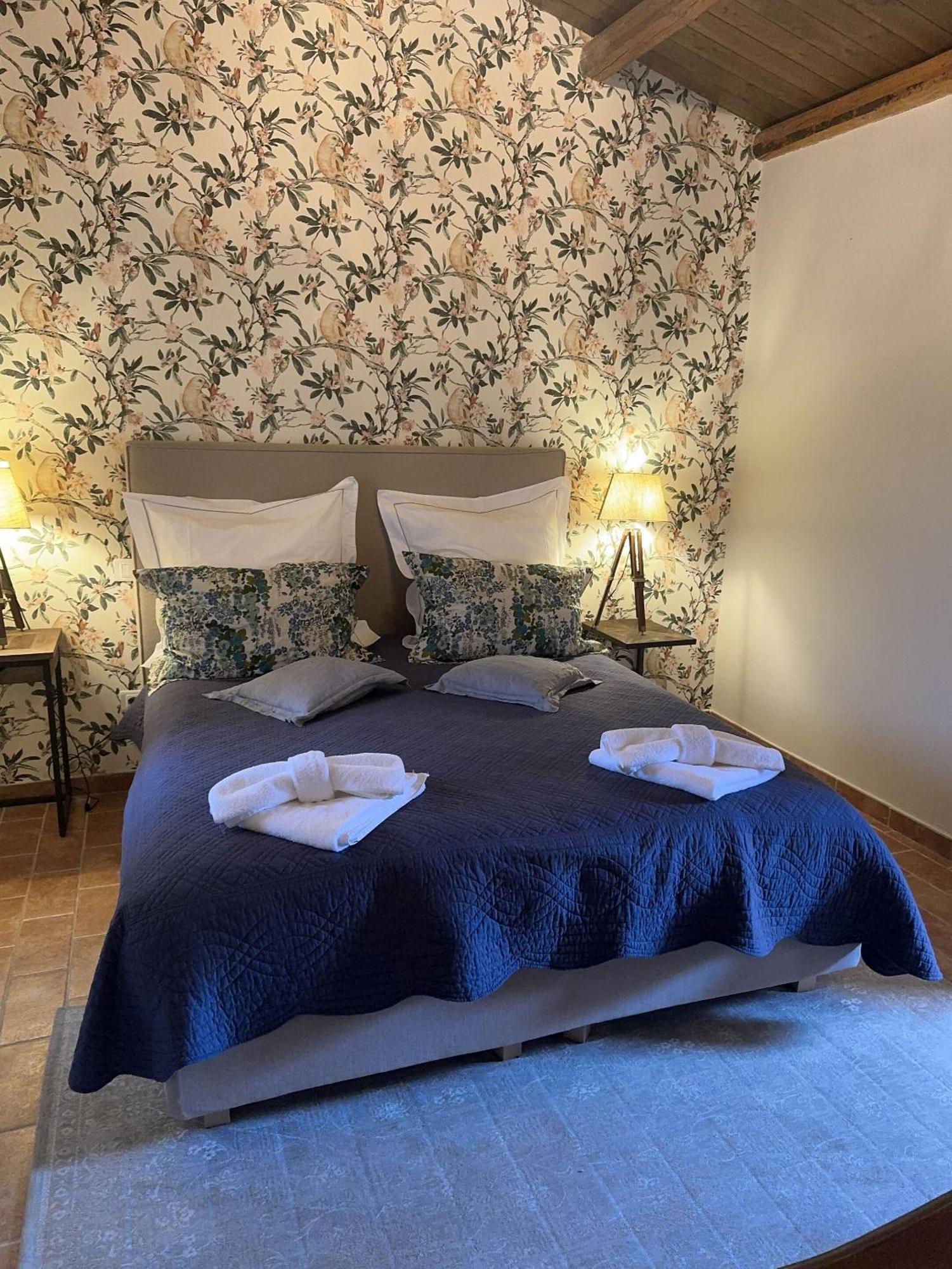 La Pastorella Boutique Hotel Маера Номер фото